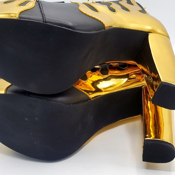 Jeffrey Campbell Black and Gold Flame Heeled Boots - Picture 6 of 9